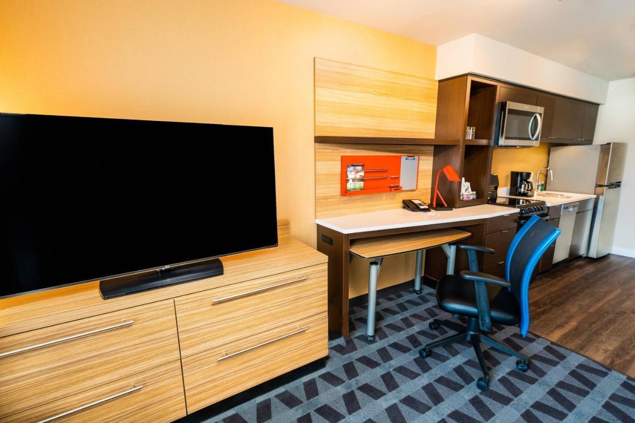 Towneplace Suites By Marriott Las Vegas Stadium District Exterior foto