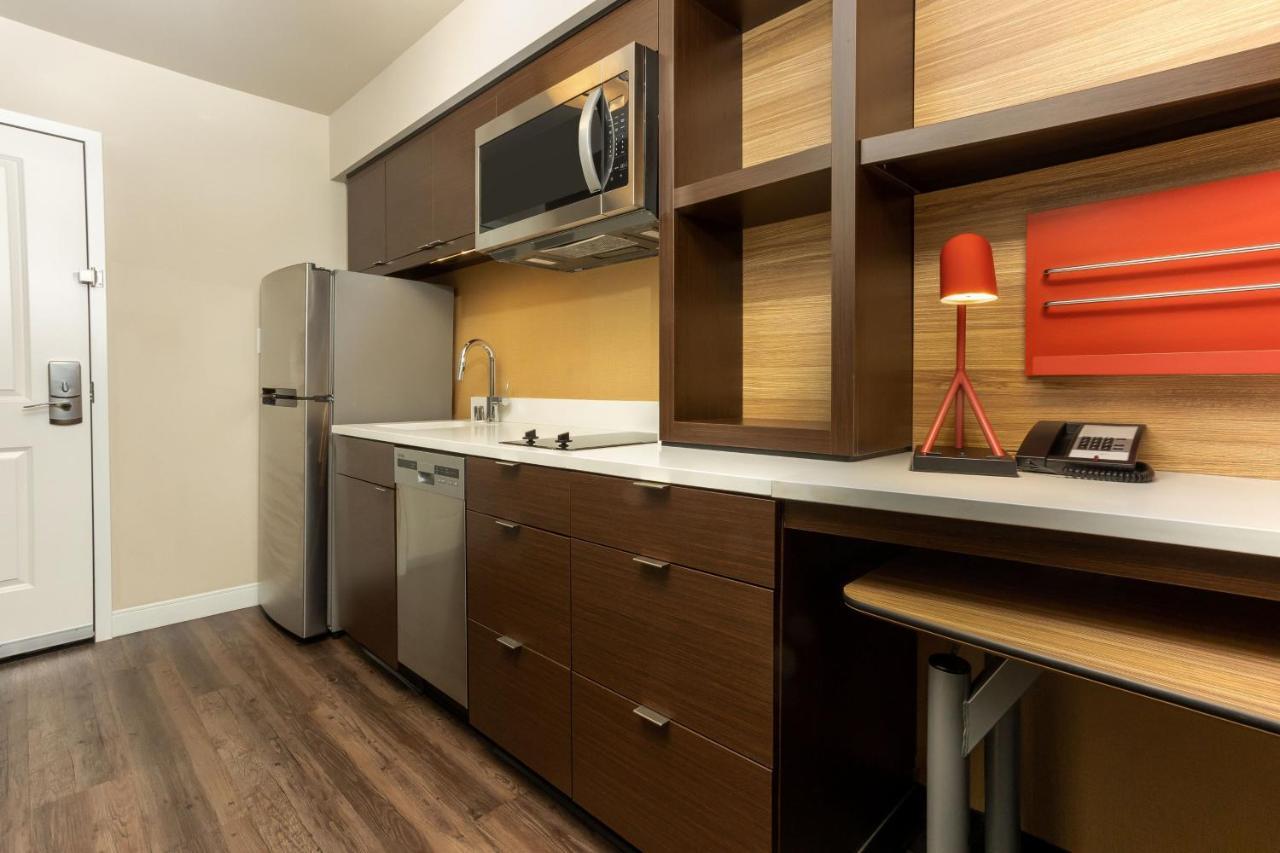 Towneplace Suites By Marriott Las Vegas Stadium District Exterior foto