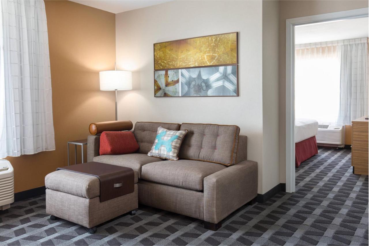 Towneplace Suites By Marriott Las Vegas Stadium District Exterior foto