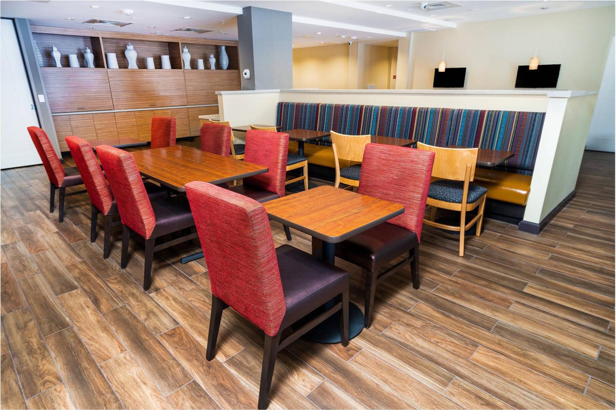 Towneplace Suites By Marriott Las Vegas Stadium District Exterior foto