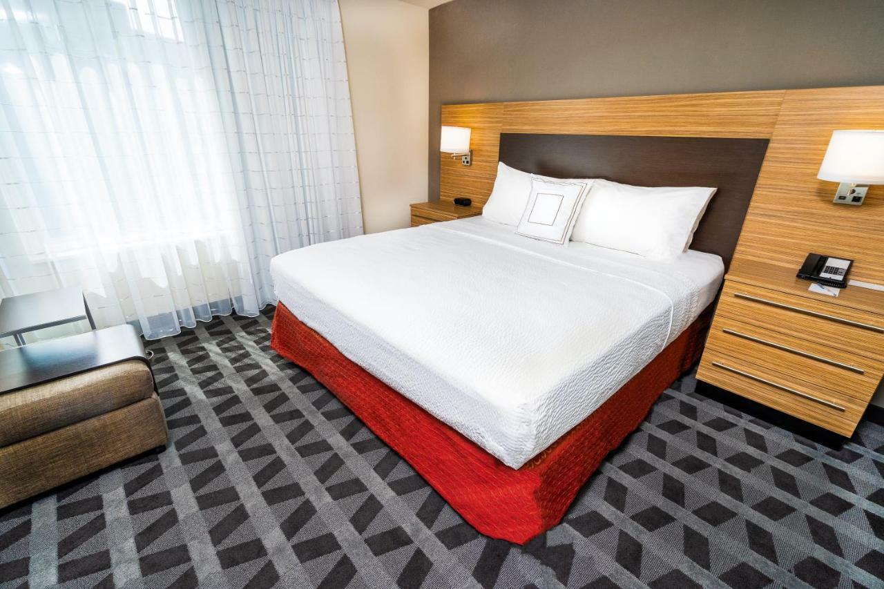 Towneplace Suites By Marriott Las Vegas Stadium District Exterior foto